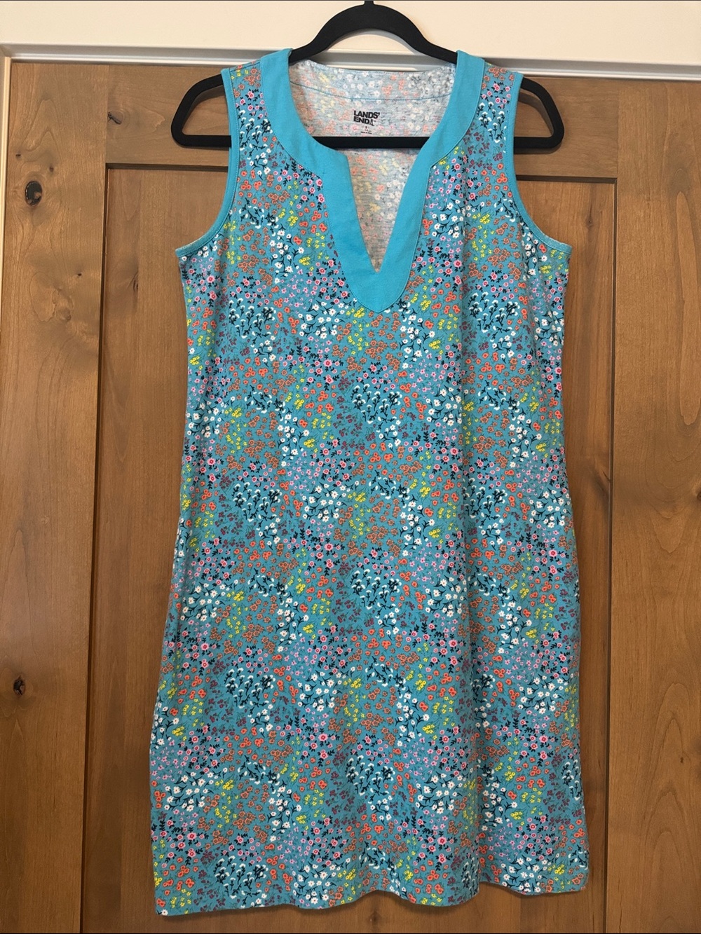 Lands’ End Blue Floral Sleeveless popover dress Womens S V neck coastal Beach